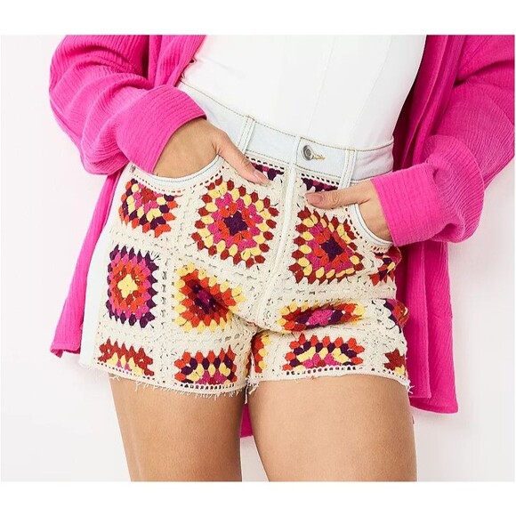 SO Pants - SO Goods For Life Button Fly Denim Crochet Granny Squares Shorts - Sz 7/28 Short